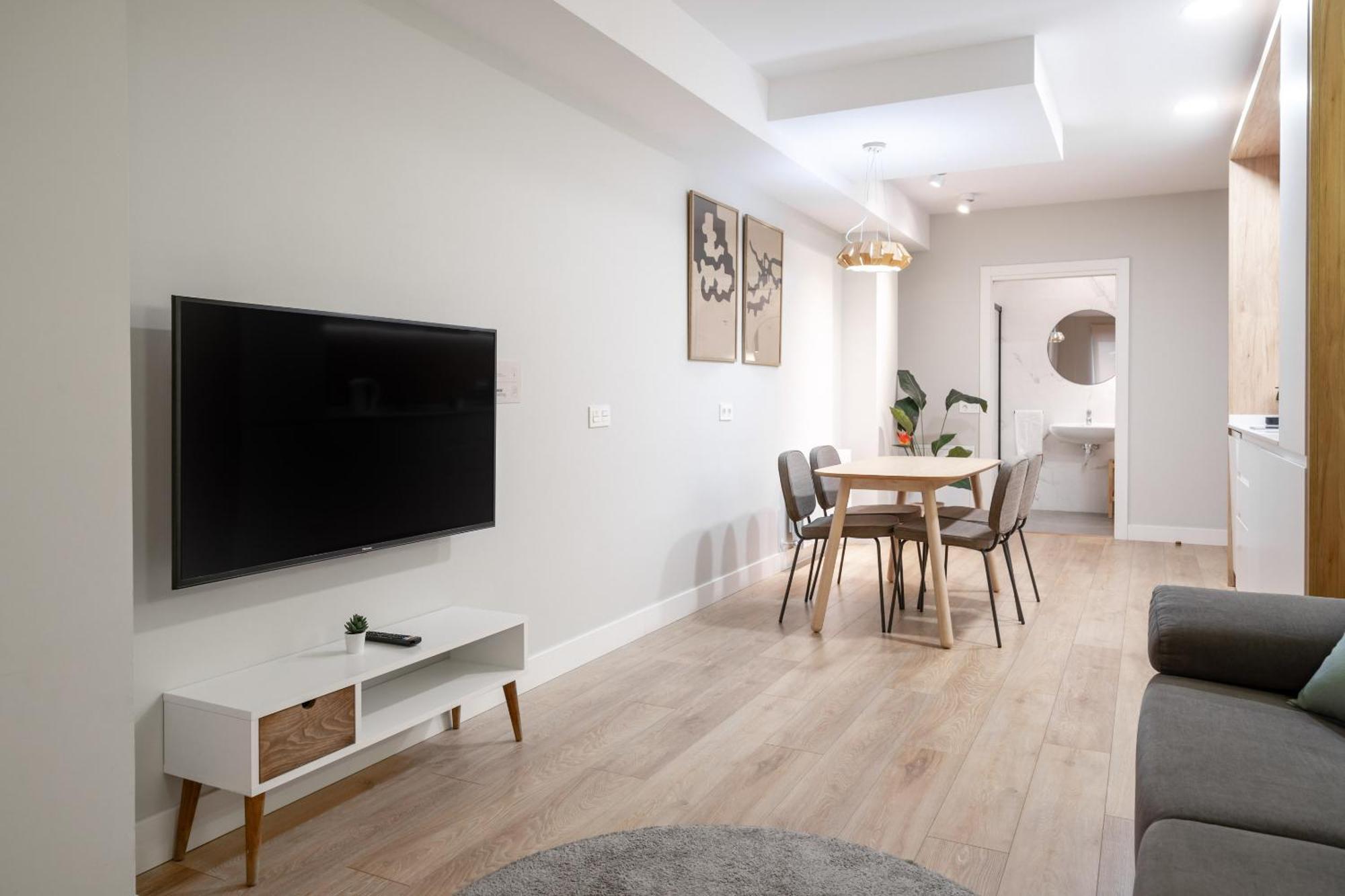 Limehome Bilbao Tristan De Leguizamon Kalea ภายนอก รูปภาพ