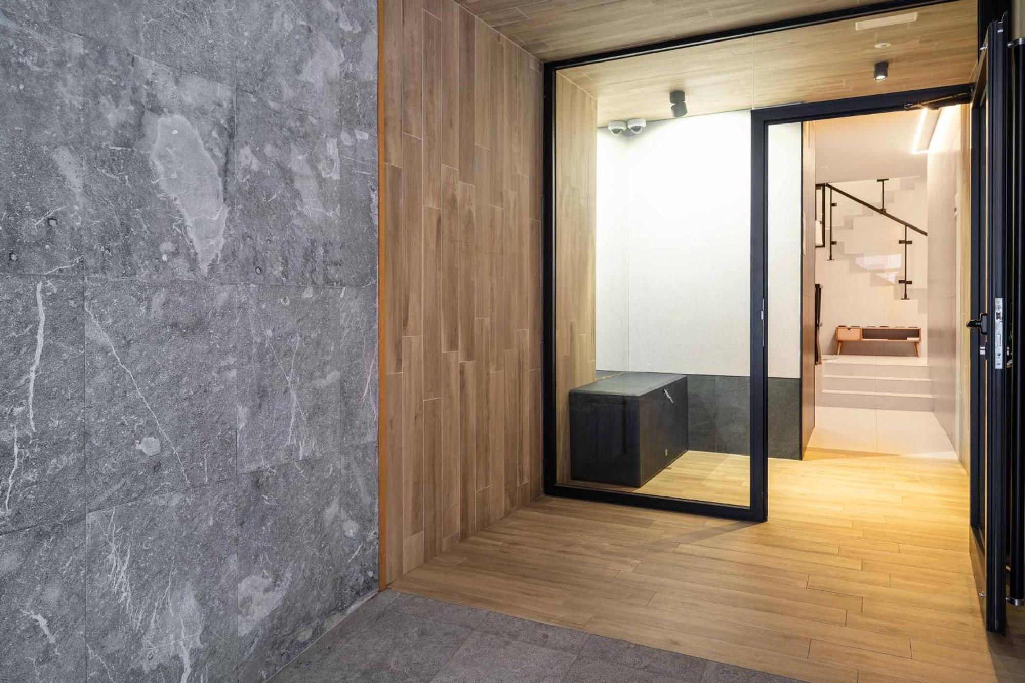Limehome Bilbao Tristan De Leguizamon Kalea ภายนอก รูปภาพ